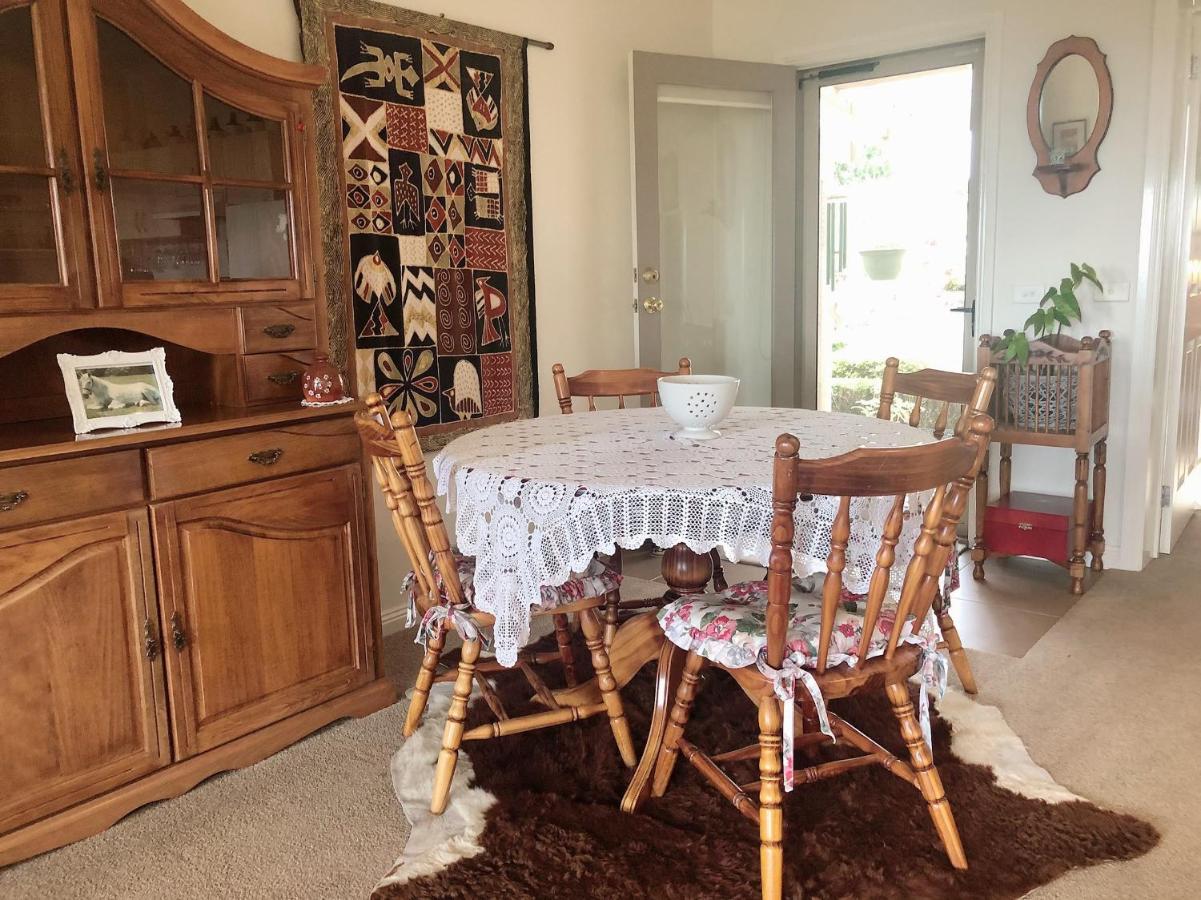 יאראגון Rosewood Park Guest Suite מראה חיצוני תמונה